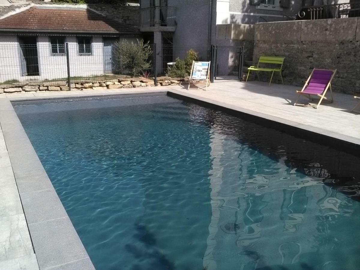 A Deux Pas Du Rheby Ξενοδοχείο Villebois Εξωτερικό φωτογραφία